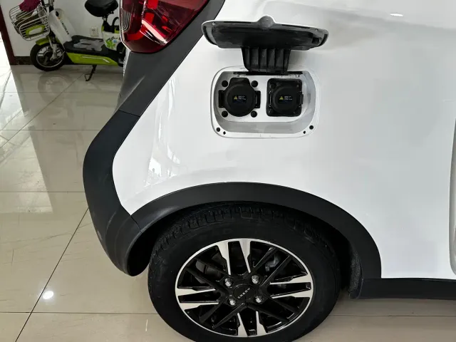 Chery eQ1 — Фото автомобиля 6
