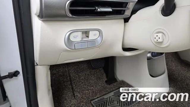 Genesis GV60 — Фото автомобиля 16