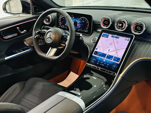 Mercedes-Benz C-Class — Фото автомобиля 15