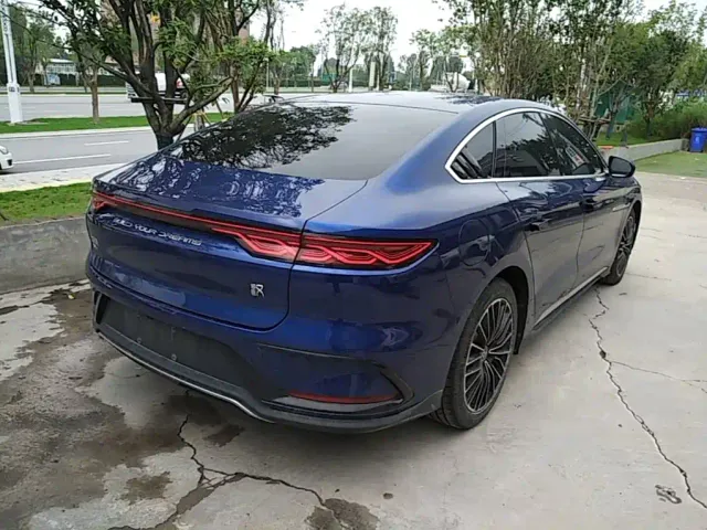 BYD Han — Фото автомобиля 6