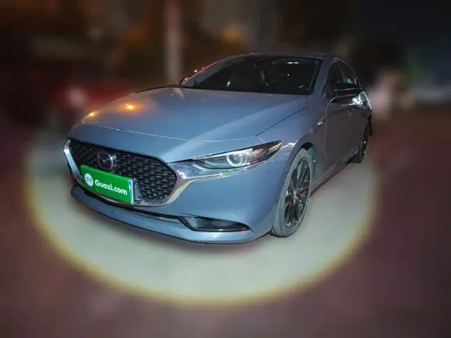 Фотография автомобиля — Mazda Axela