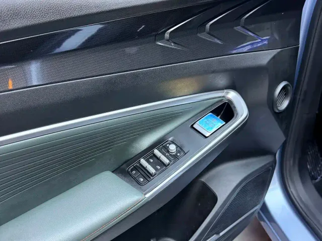 Geely Boyue — Фото автомобиля 8
