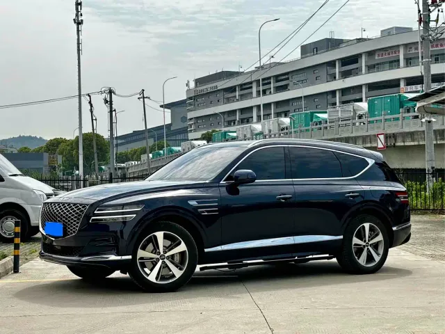 Фотография автомобиля — Genesis GV80