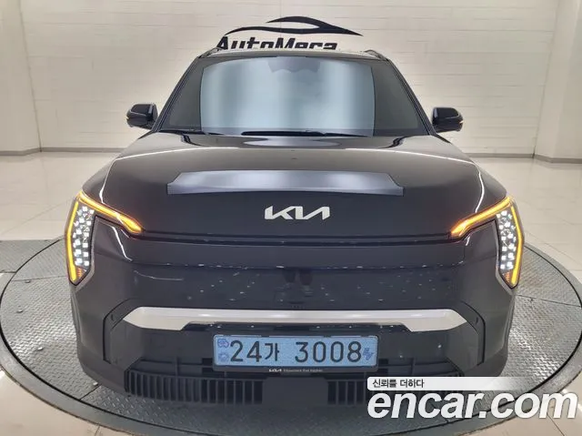 Kia EV3 — Фото автомобиля 3