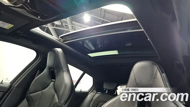 BMW 1-Series 1 серия (F40) M135i xDrive Prism — Фото автомобиля 14