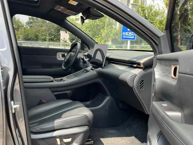 Wuling Starlight S — Фото автомобиля 19