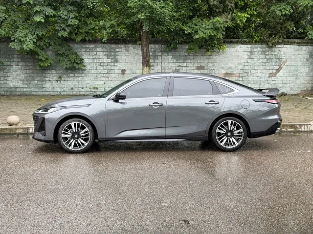 Changan Eado — Фото автомобиля 2