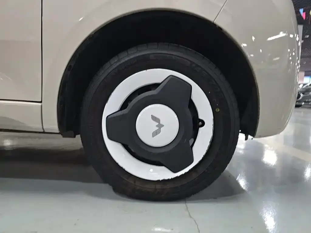 Wuling Motors Hongguang MINIEV 2024 3rd Generation 215km Youth Edition — Фото автомобиля 22
