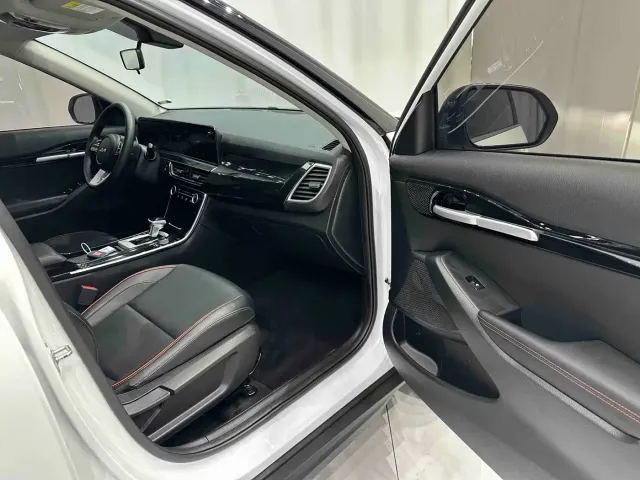 Kia Seltos — Фото автомобиля 19