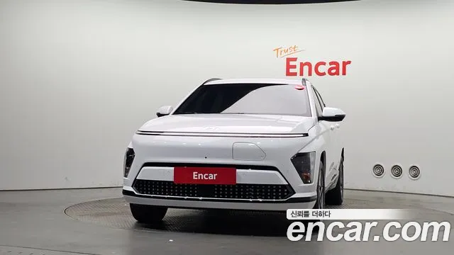 Hyundai Kona SX2 — Фото автомобиля 3