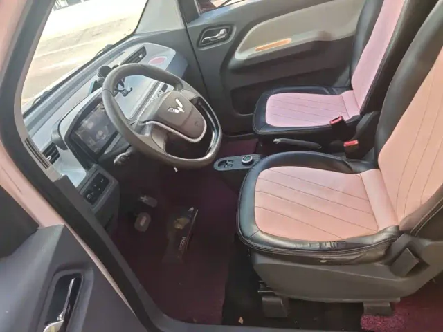 Wuling Hongguang Mini EV — Фото автомобиля 14