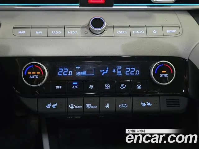 Hyundai AVANTE Avante (CN7) — Фото автомобиля 13