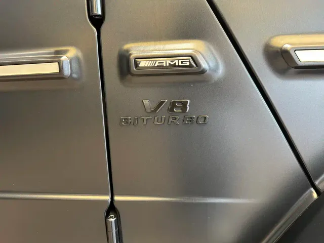 Mercedes-Benz G-Class — Фото автомобиля 12