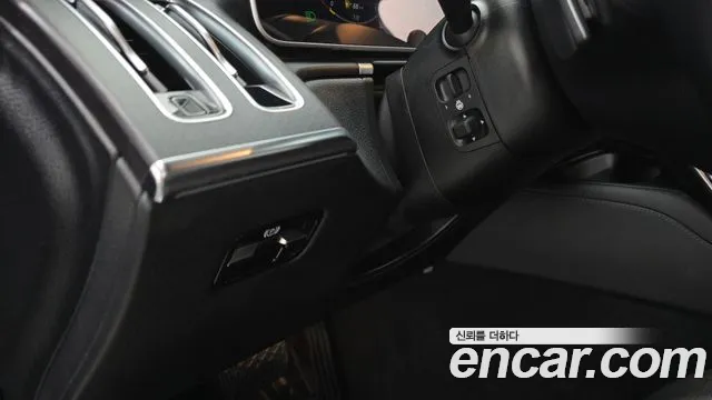 Mercedes-Benz S-Class W223 — Фото автомобиля 27