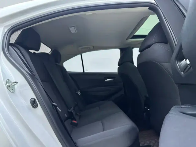 Toyota Corolla — Фото автомобиля 10