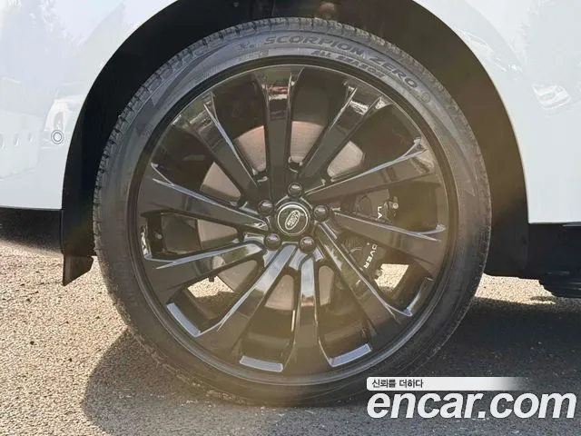 Land Rover Range Rover — Фото автомобиля 19