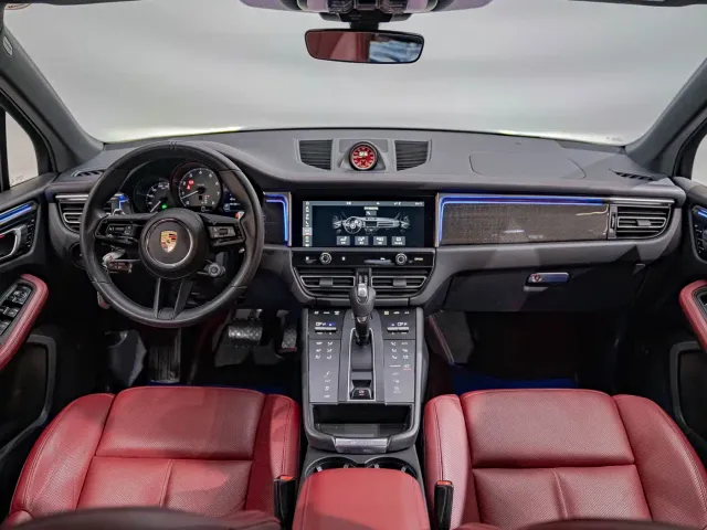 Porsche Macan — Фото автомобиля 9