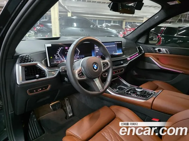 BMW X7 — Фото автомобиля 18