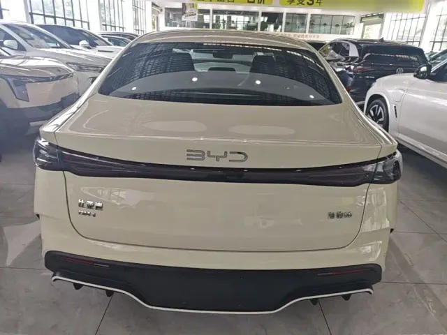 BYD Seal 06 — Фото автомобиля 5