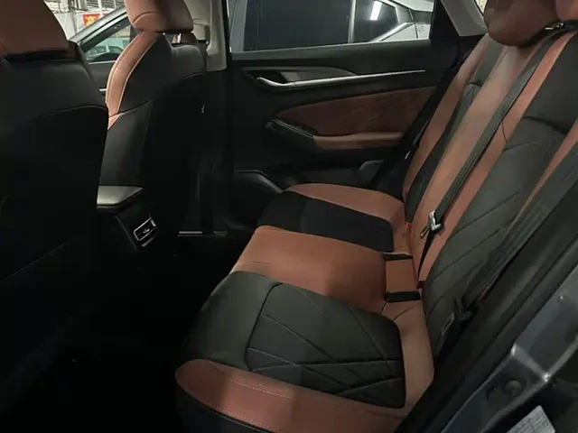 Changan Eado — Фото автомобиля 14