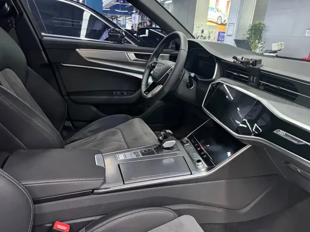 Audi Audi A6L 2024 45 TFSI quattro Premium Dynamic — Фото автомобиля 9