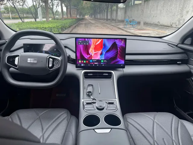 Geely Galaxy L6 — Фото автомобиля 12