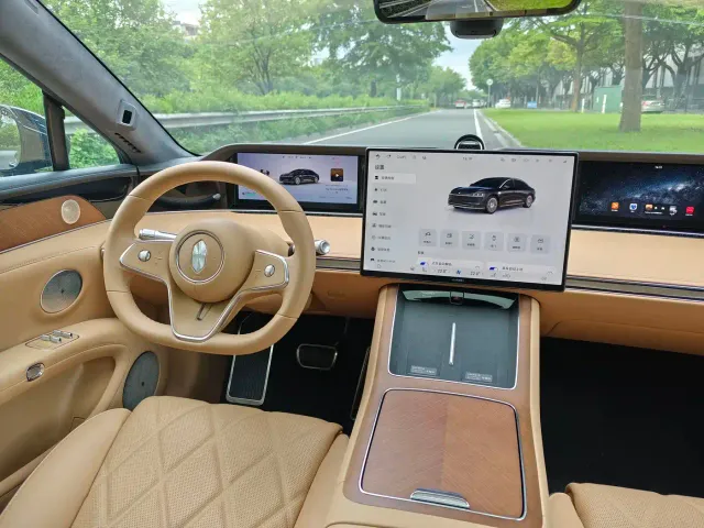 Stelato S9 — Фото автомобиля 11