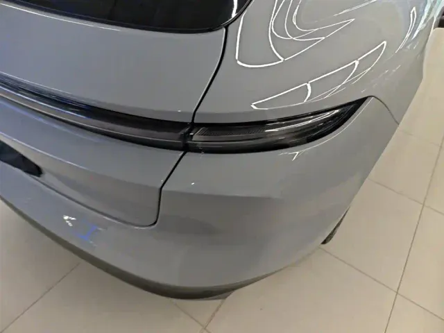 Nio ET5 Touring — Фото автомобиля 7