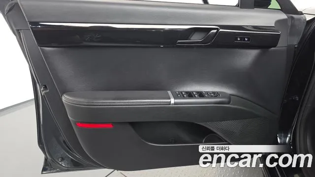 Hyundai Grandeur GN7 — Фото автомобиля 13