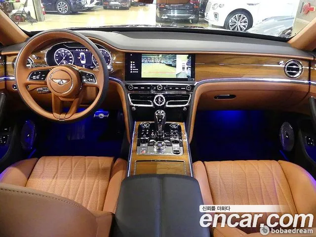 Bentley Flying Spur — Фото автомобиля 4