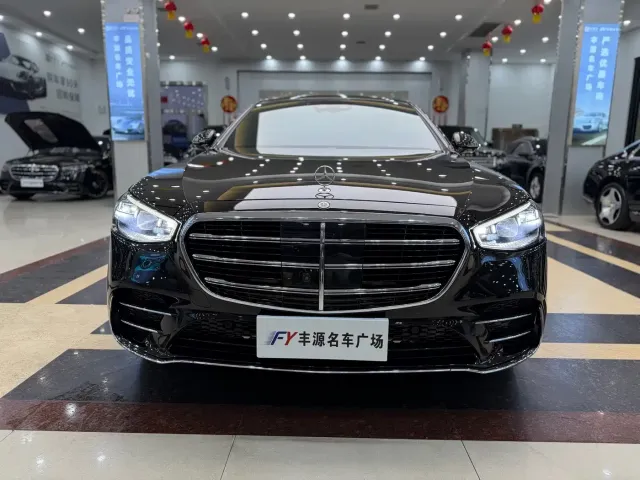 Mercedes-Benz S-Class — Фото автомобиля 2