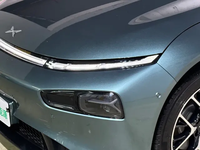 Xpeng P7 — Фото автомобиля 18