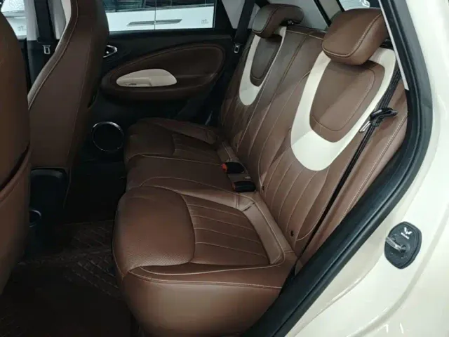 Wuling Bingo — Фото автомобиля 16