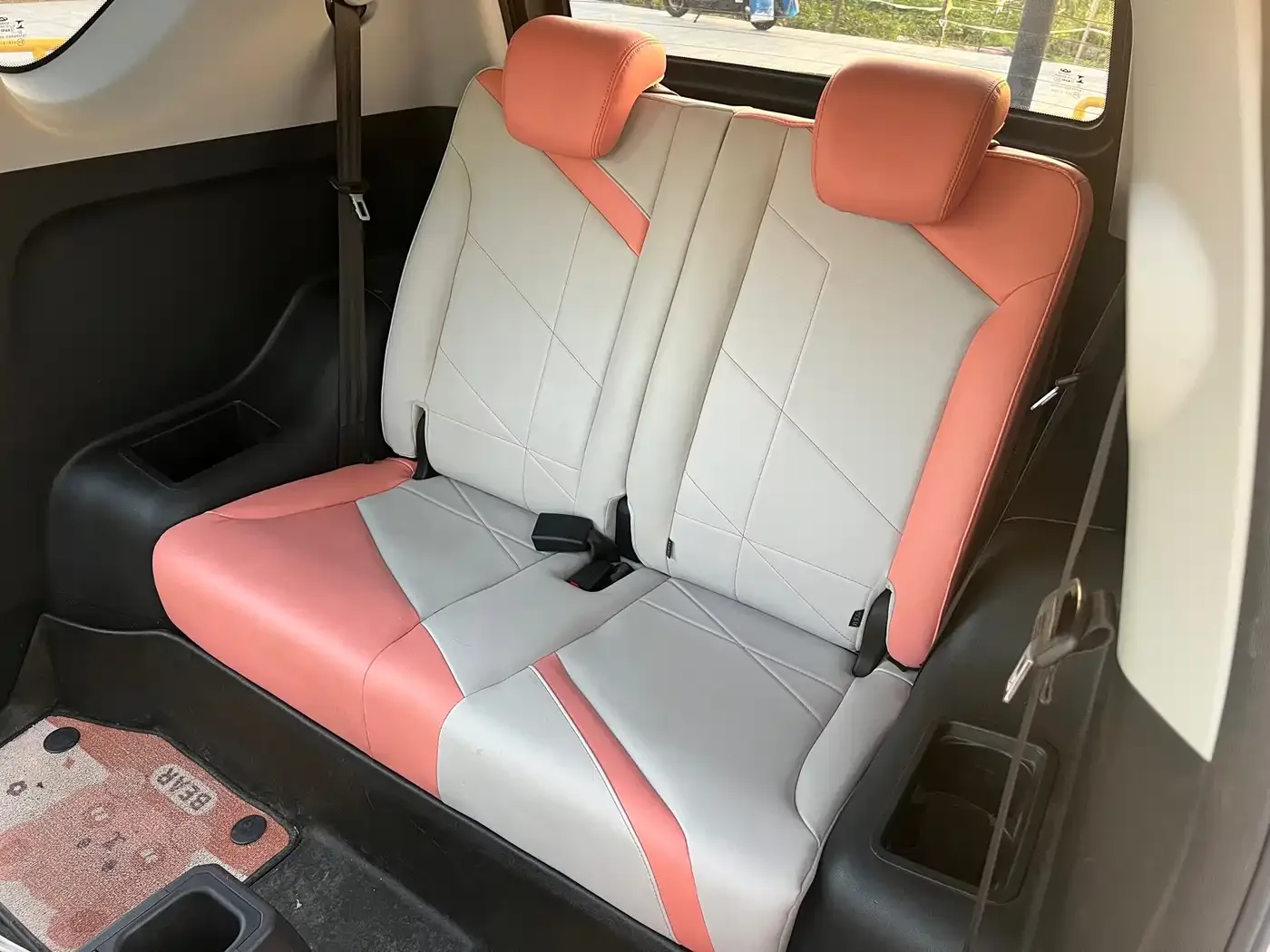 QQ New Energy Little Ant 2022 Sweet Pink Edition Full Sugar Version NCM Lithium 30kW 301km — Фото автомобиля 13