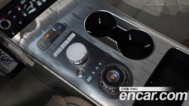 Genesis GV70 Electrified — Фото автомобиля 9