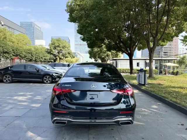 Mercedes-Benz C-Class — Фото автомобиля 6