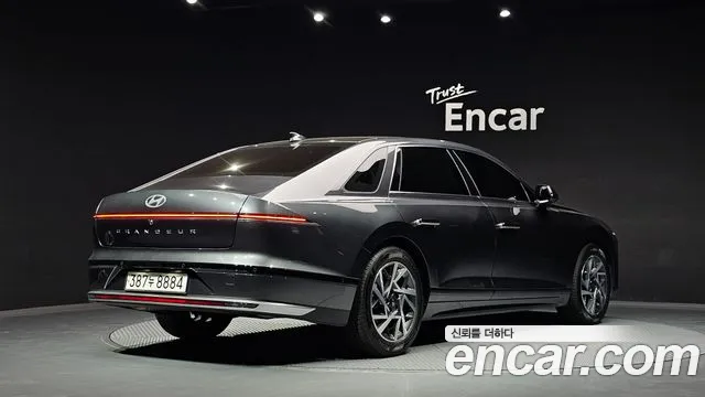 Hyundai Grandeur Grandeur (GN7) 2.5 Бензин 2WD — Фото автомобиля 2
