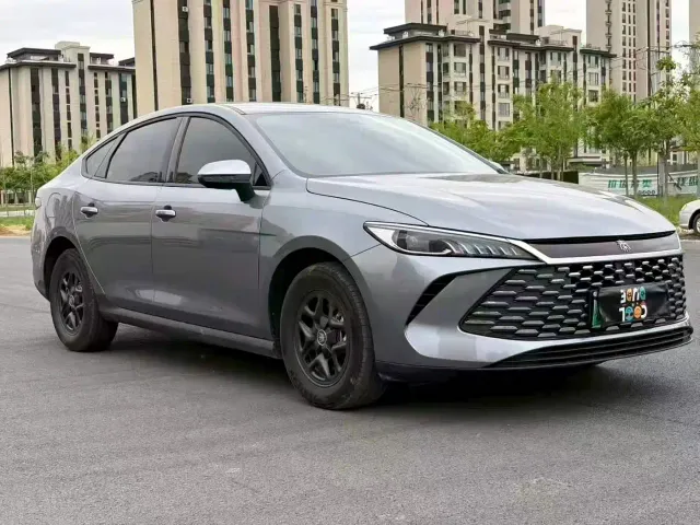 BYD Qin PLUS — Фото автомобиля 3