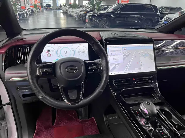GAC Trumpchi M8 — Фото автомобиля 5