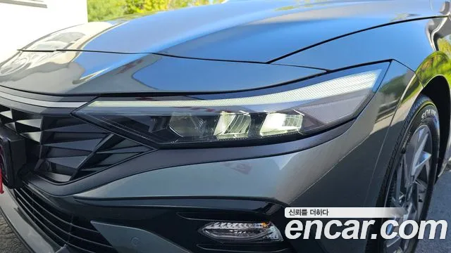 Hyundai AVANTE Новый Avante (CN7) — Фото автомобиля 19
