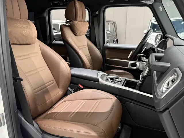 Mercedes-Benz G-Class — Фото автомобиля 15