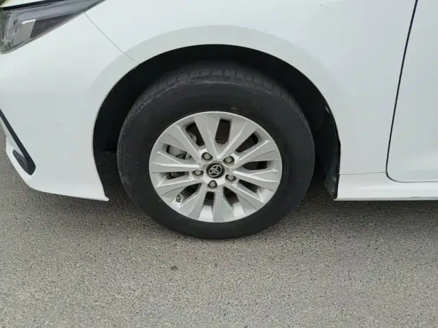 Toyota Corolla — Фото автомобиля 22