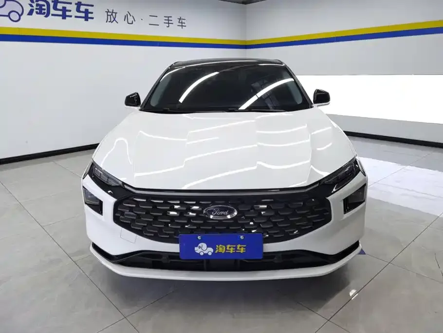 Ford Mondeo 2022 Facelift EcoBoost 245 Luxury — Фото автомобиля 2
