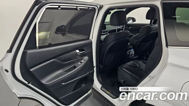 Hyundai Santa Fe Santa Fe (New) — Фото автомобиля 18