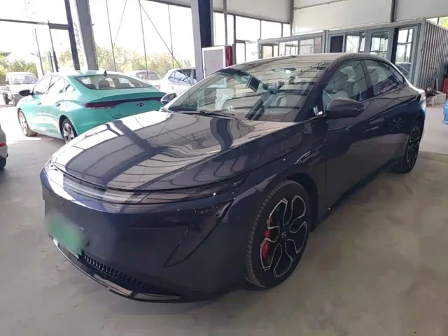 Фотография автомобиля — Nissan N7