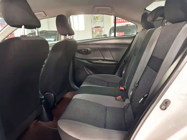 Toyota Vios — Фото автомобиля 16