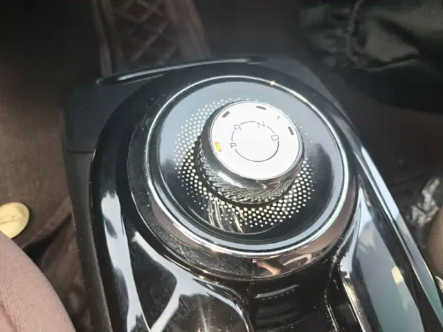 Wuling Bingo — Фото автомобиля 13