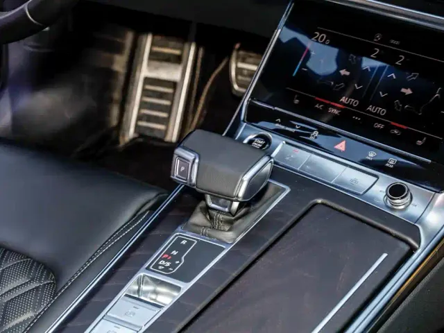 Audi A6L — Фото автомобиля 28