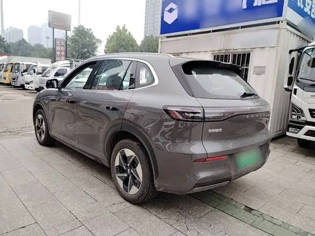 Geely Galaxy E5 — Фото автомобиля 4