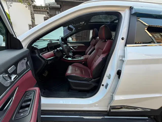 Jetour X70 Plus — Фото автомобиля 14